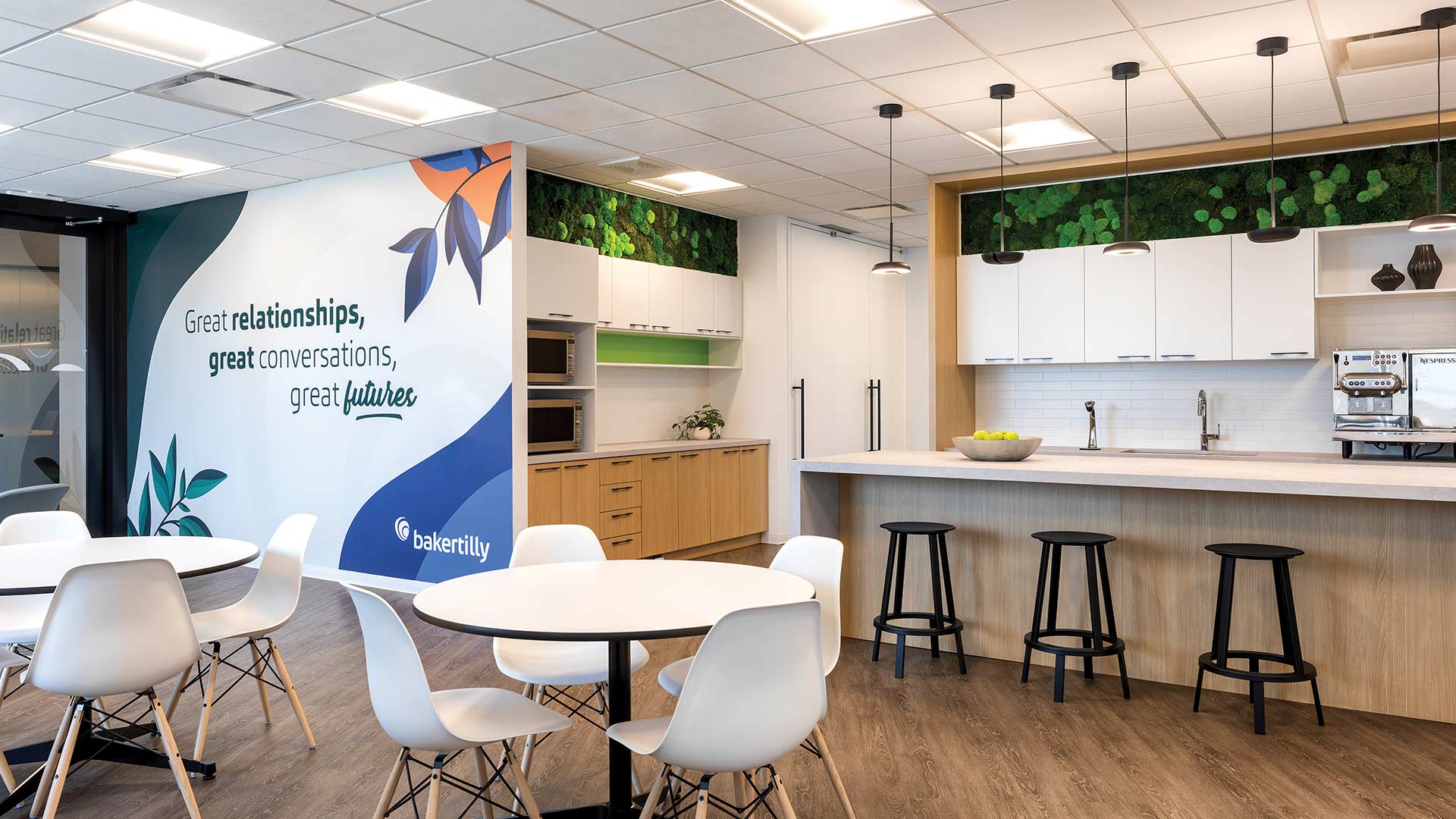 photo-gallery-commercial-office-baker-tilly-canada-04