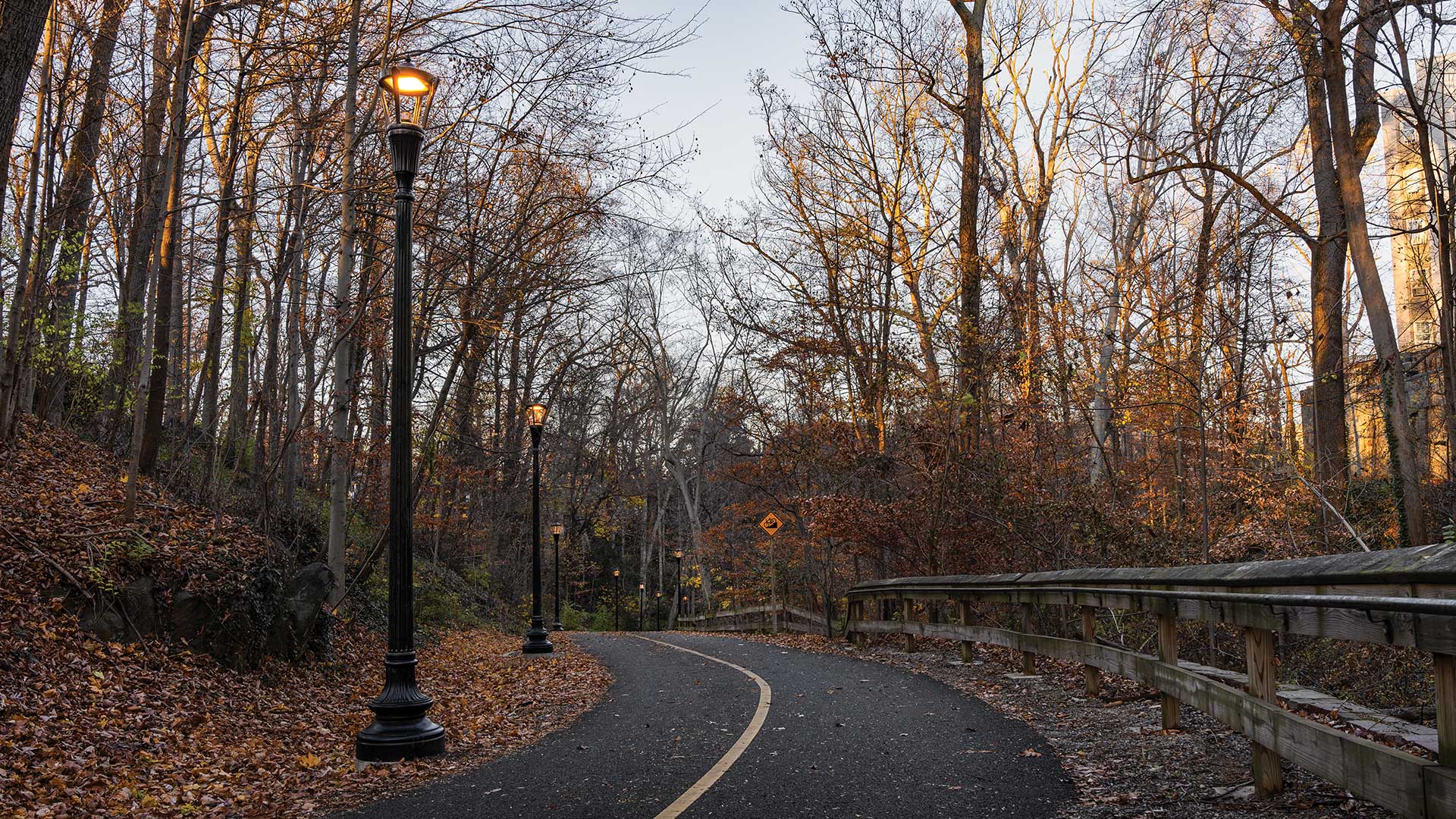 photo-gallery-outdoor-dc-street-light-project-04