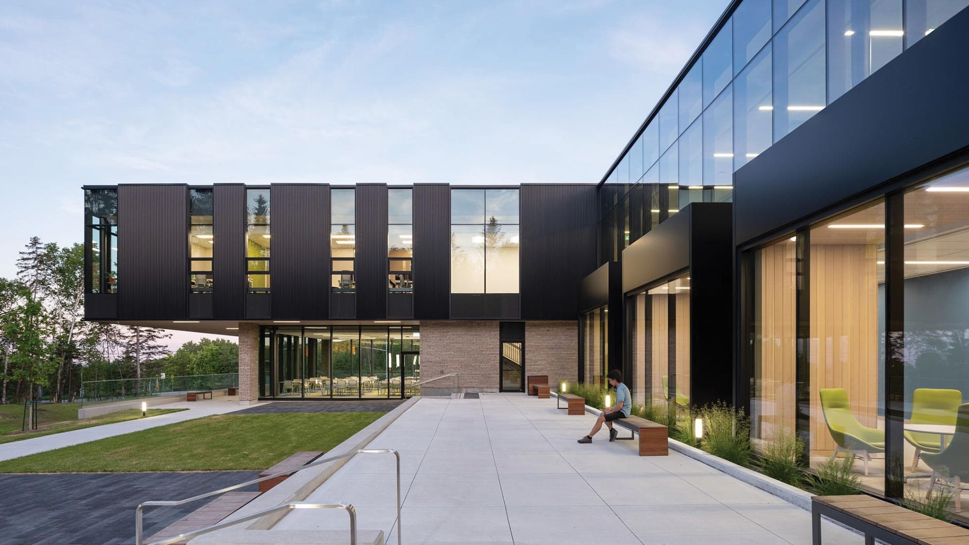 photo-gallery-education-nipissing-university-student-union-student-centre-01