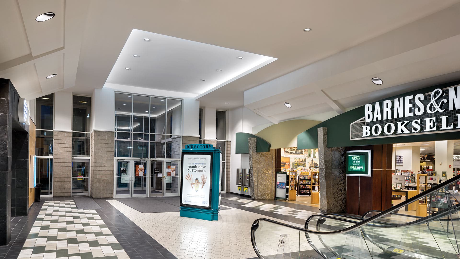 photo-gallery-retail-northtown-mall-07